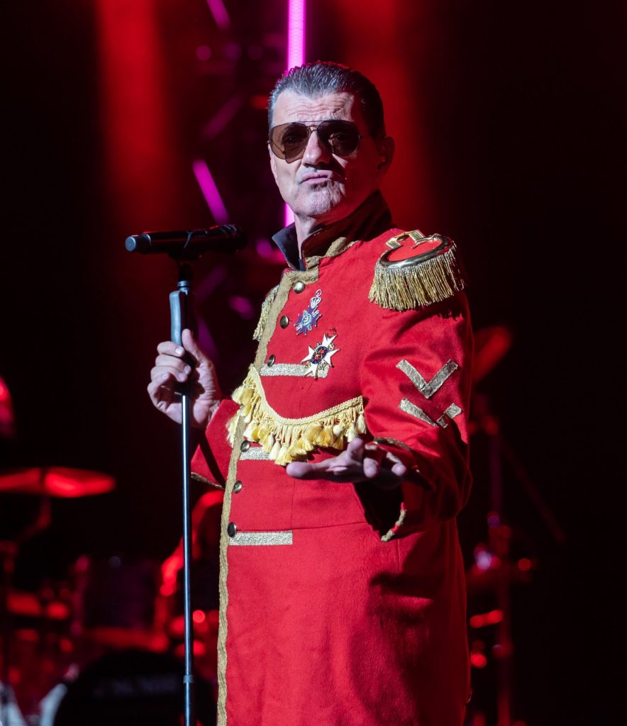 Axel Herrig als Falco